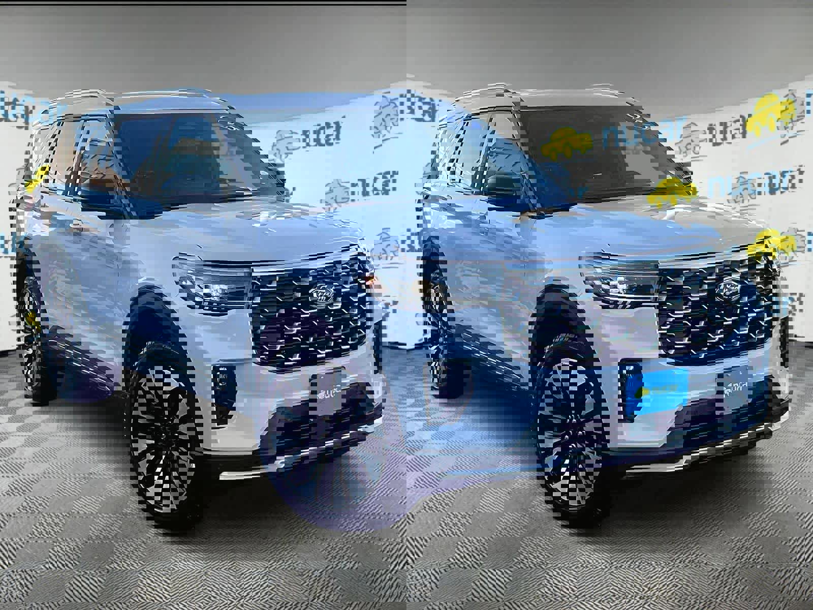 Used 2025 Ford Explorer Platinum w/ LUX Leather Package image 1