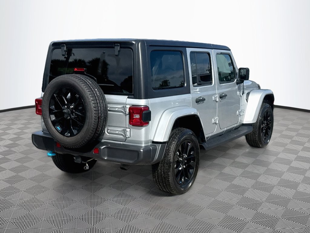 Certified 2022 Jeep Wrangler Unlimited Sahara w/ Cold Weather Group AWD/4WD image 6