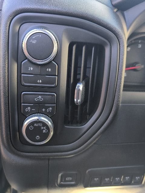 Used 2024 GMC Sierra 2500 Pro AWD/4WD image 11