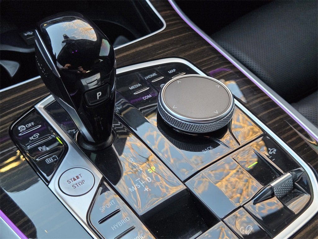 Used 2023 BMW X5 xDrive45e image 15