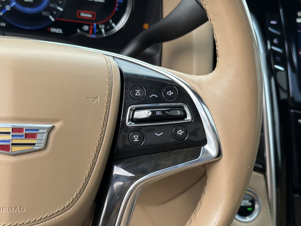 Used 2019 Cadillac Escalade ESV Platinum image 28