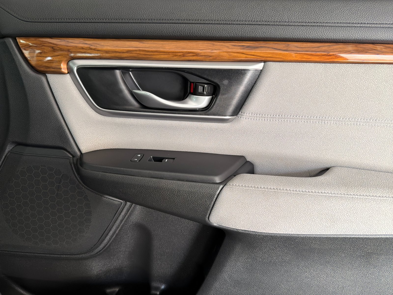 Used 2019 Honda CR-V EX image 22