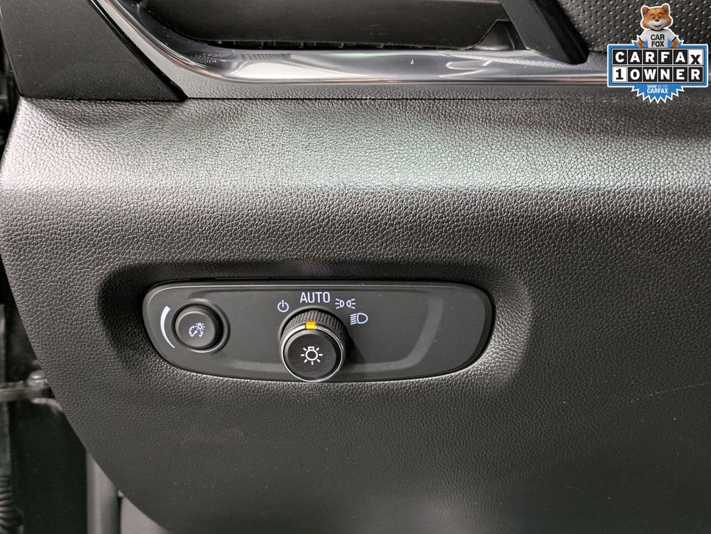Used 2023 Chevrolet Traverse RS w/ LPO, Floor Liner Package AWD/4WD image 21