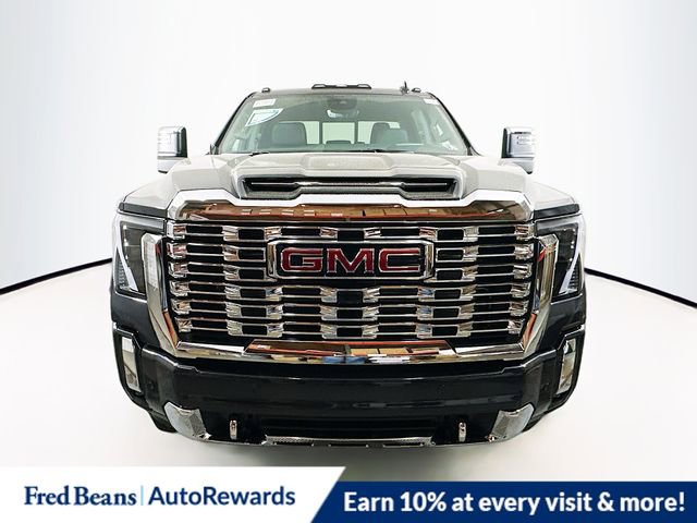 New 2026 GMC Sierra 3500 Denali w/ Denali Reserve Package image 2