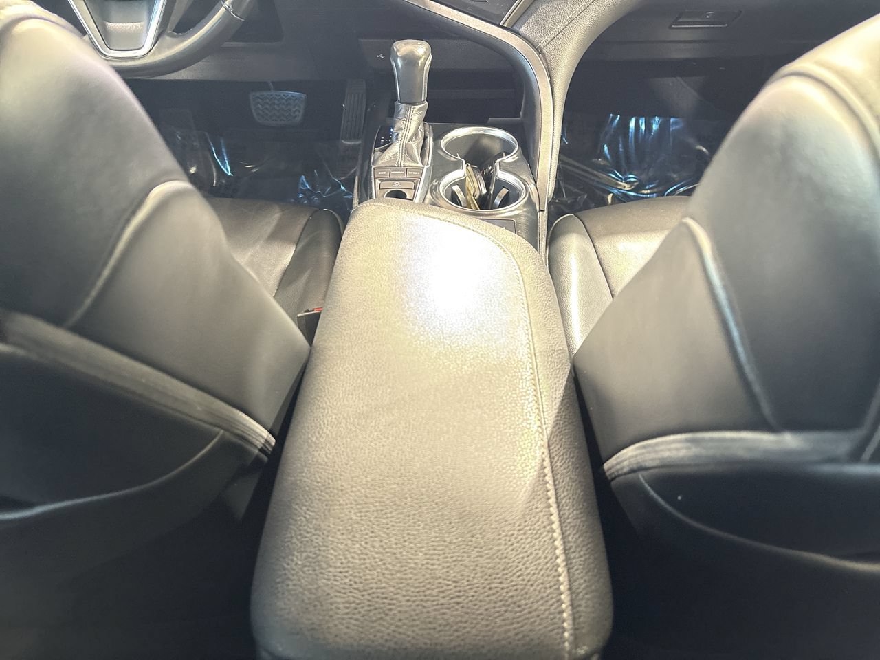 Used 2020 Toyota Camry XSE w/ Protection Package (Q2) FWD image 21