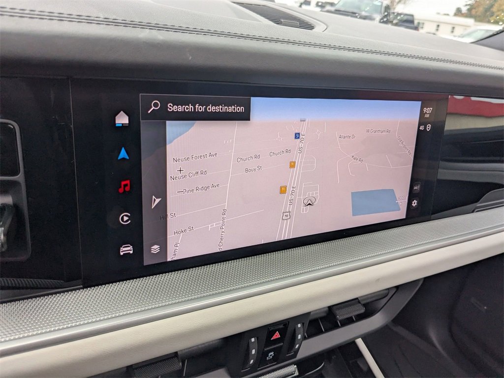 Used 2024 Porsche Cayenne S image 9