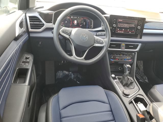 New 2026 Volkswagen Taos SEL AWD/4WD image 11