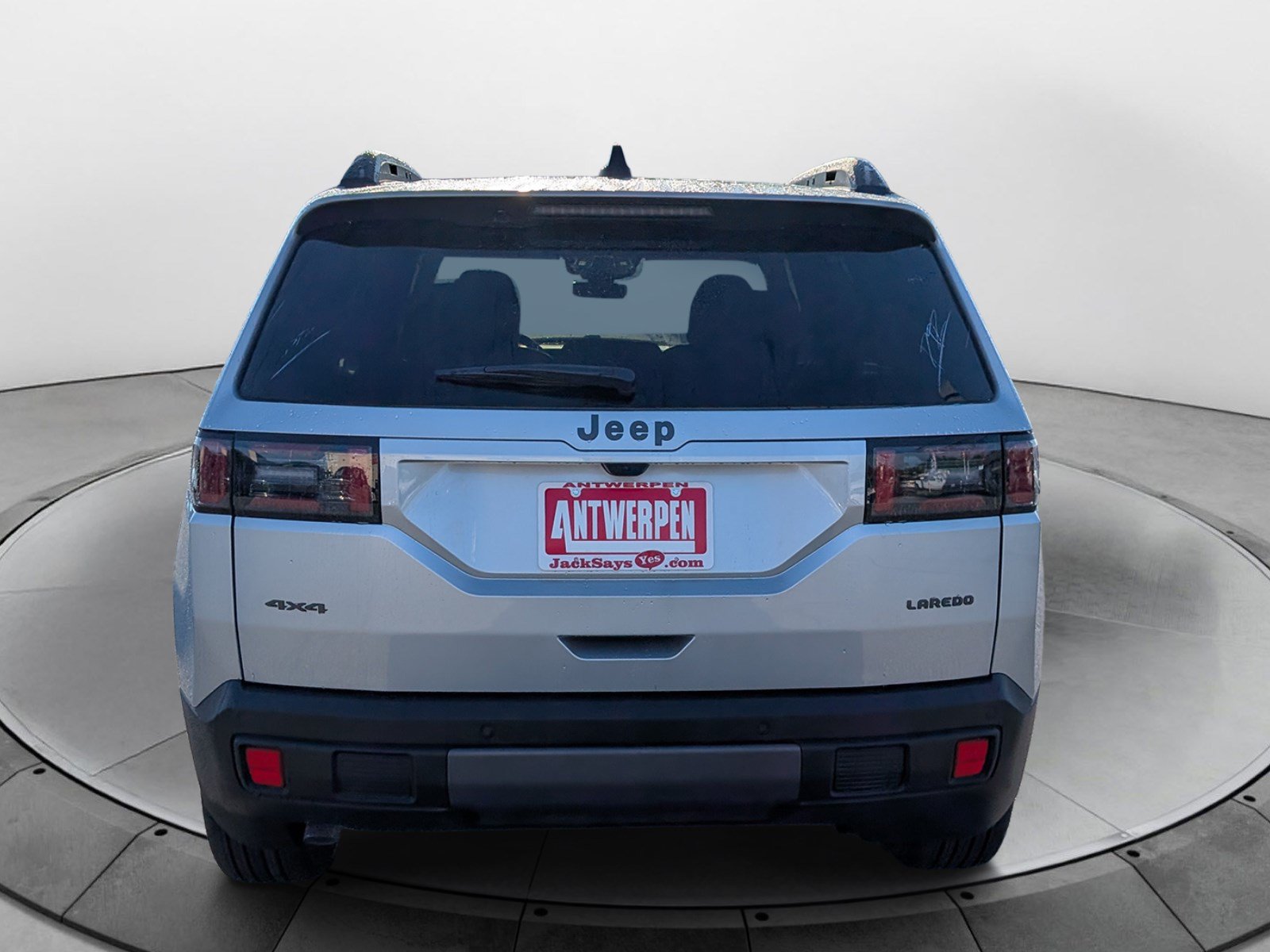 New 2026 Jeep Cherokee Laredo AWD/4WD image 4