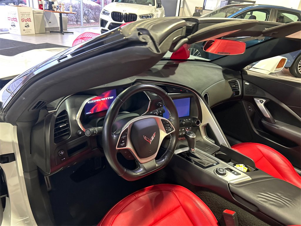 Used 2018 Chevrolet Corvette Stingray Coupe w/ 1LT image 15