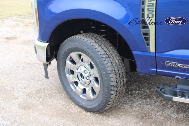 New 2026 Ford F250 Lariat w/ Chrome Package image 5
