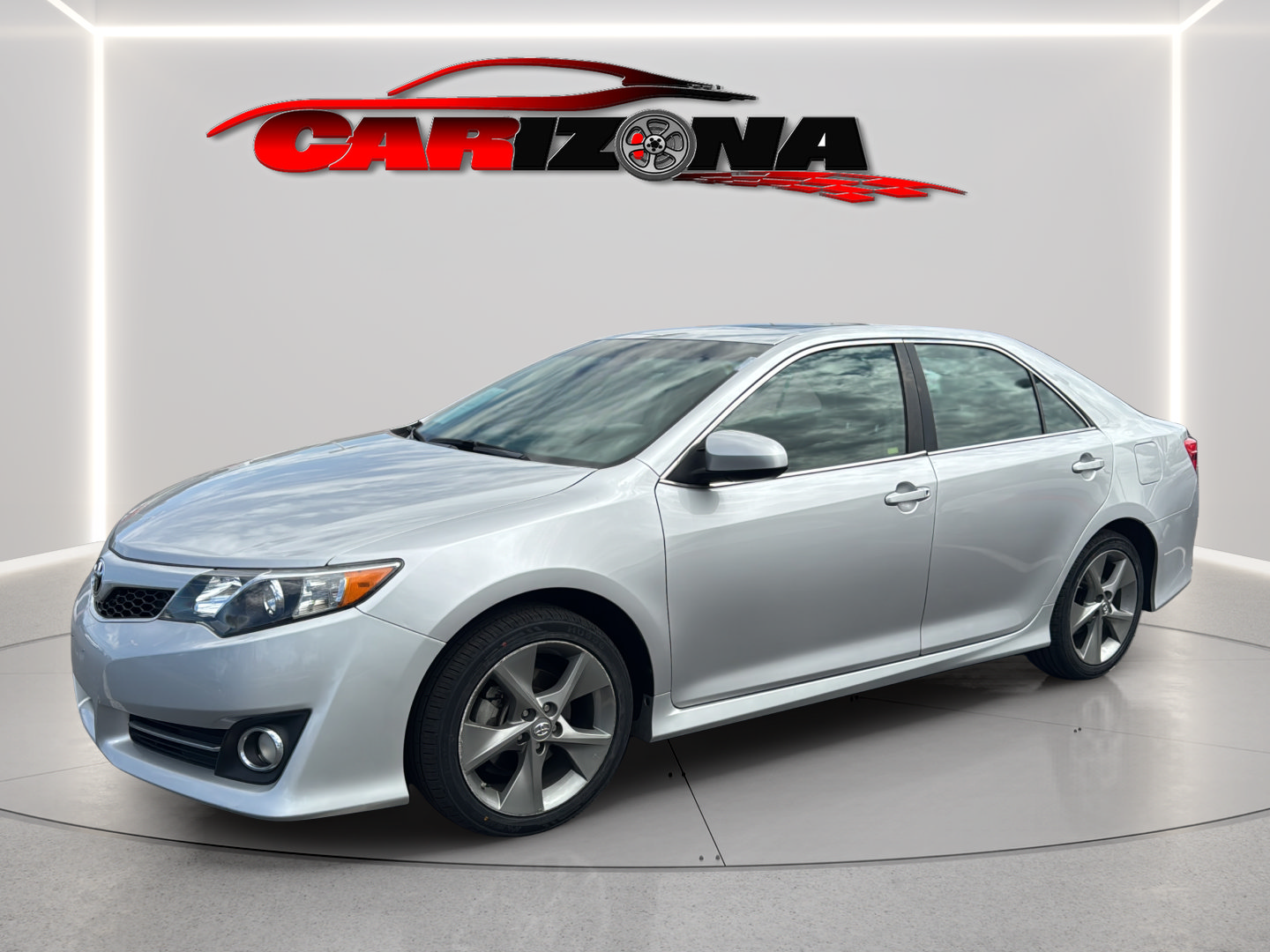 Used 2014 Toyota Camry SE FWD image 11