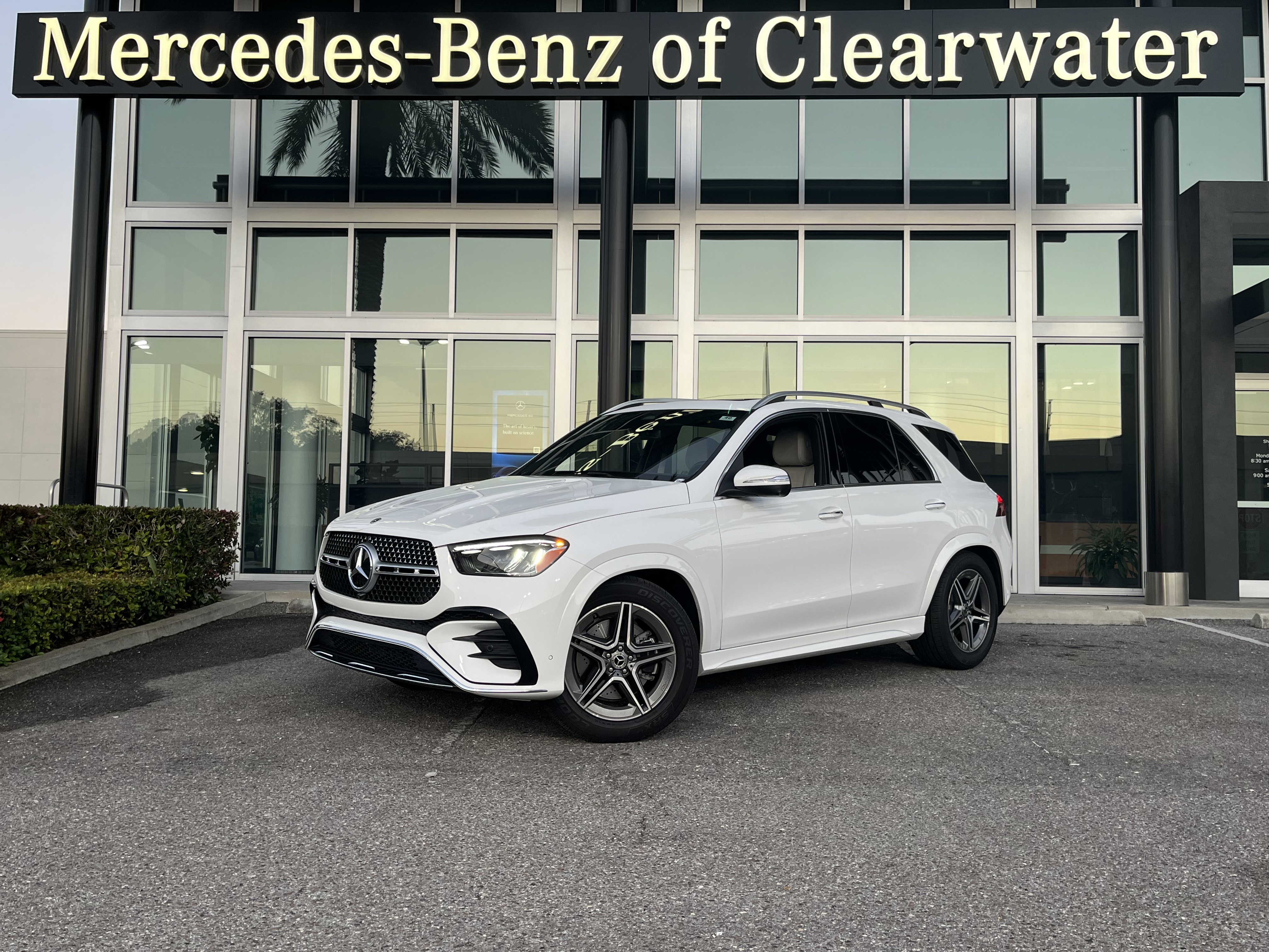 New 2026 Mercedes-Benz GLE 580 4MATIC image 1