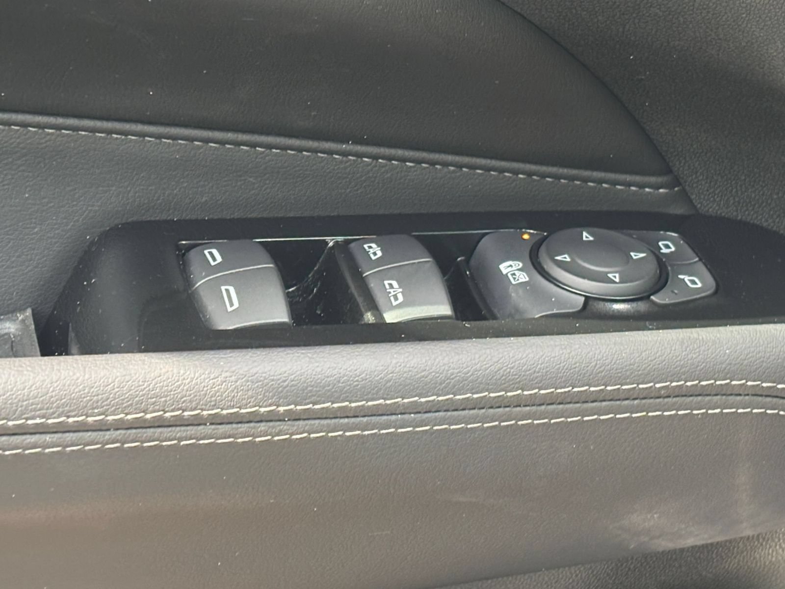 Used 2026 Cadillac CT4 Luxury AWD/4WD image 18