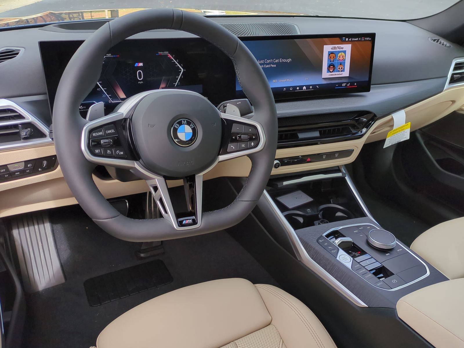Certified 2026 BMW 330i xDrive Sedan w/ M Sport Package AWD/4WD image 26