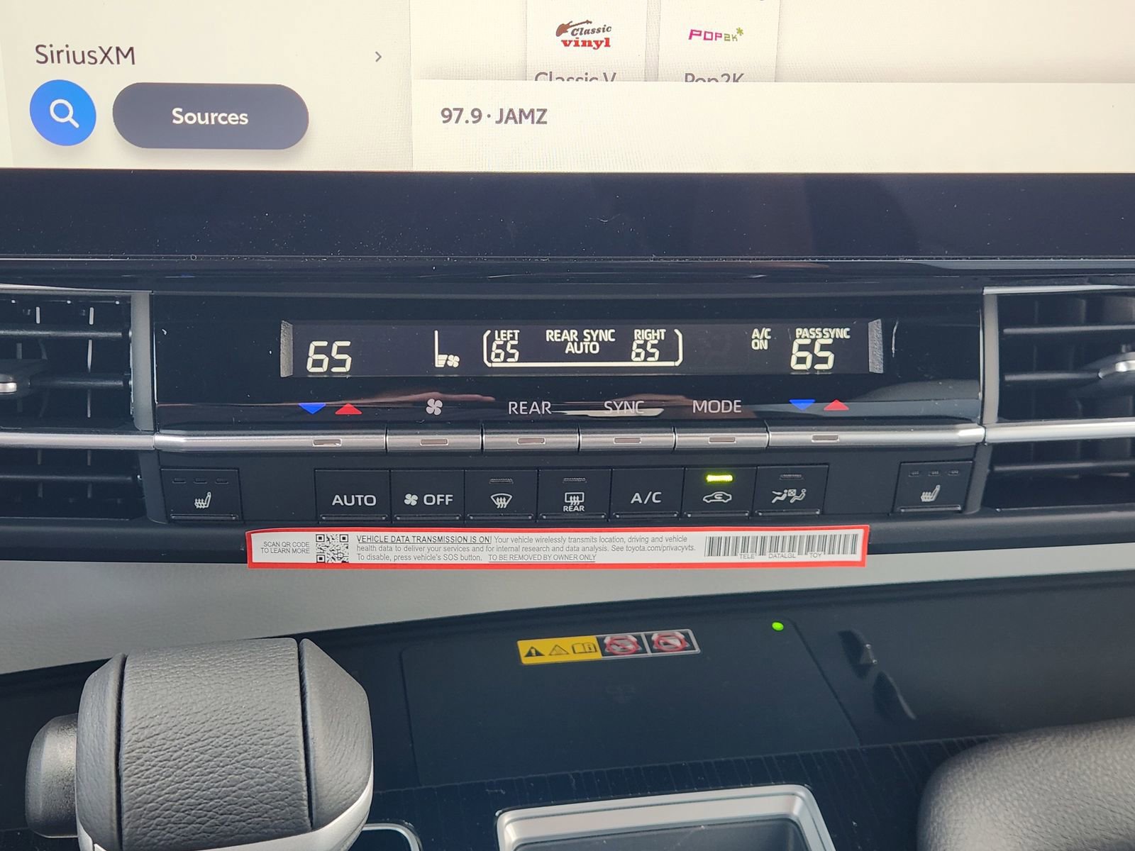 New 2026 Toyota Sienna XSE FWD image 20