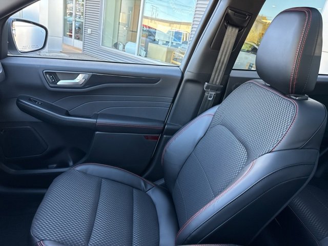 New 2026 Ford Escape ST-Line Select image 27