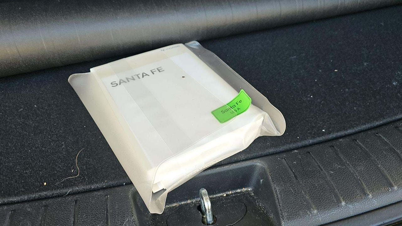 Used 2023 Hyundai Santa Fe SEL FWD image 19