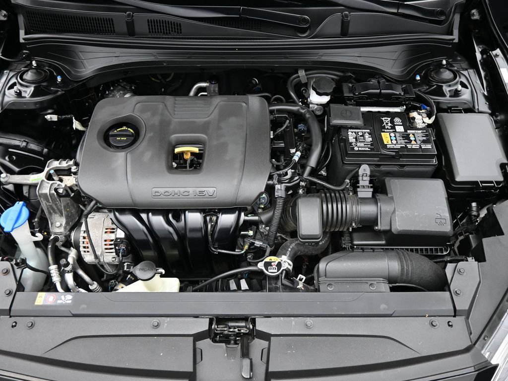 Used 2023 Kia Forte LXS FWD image 14