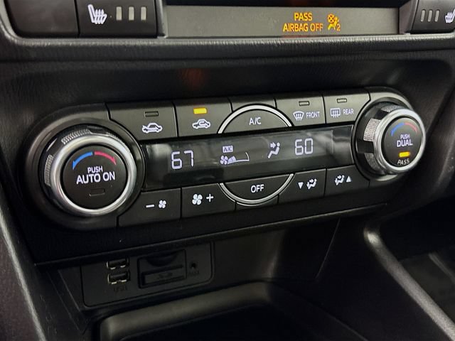 Used 2018 MAZDA MAZDA3 Touring FWD image 16