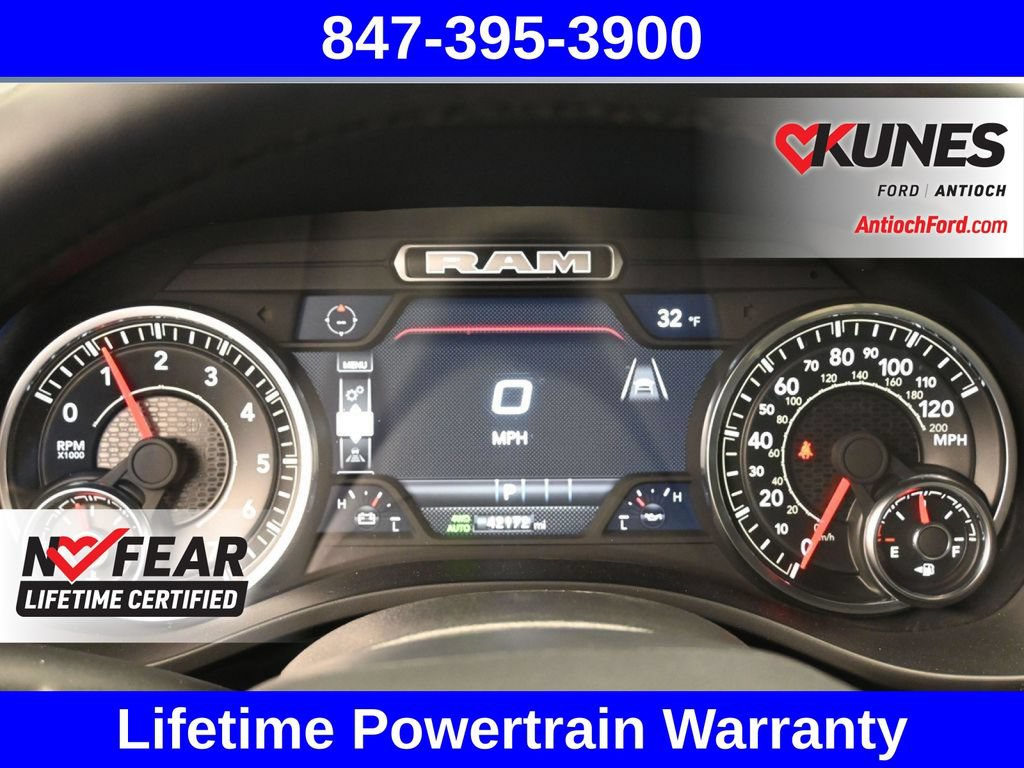 Used 2025 RAM 1500 Laramie AWD/4WD image 13