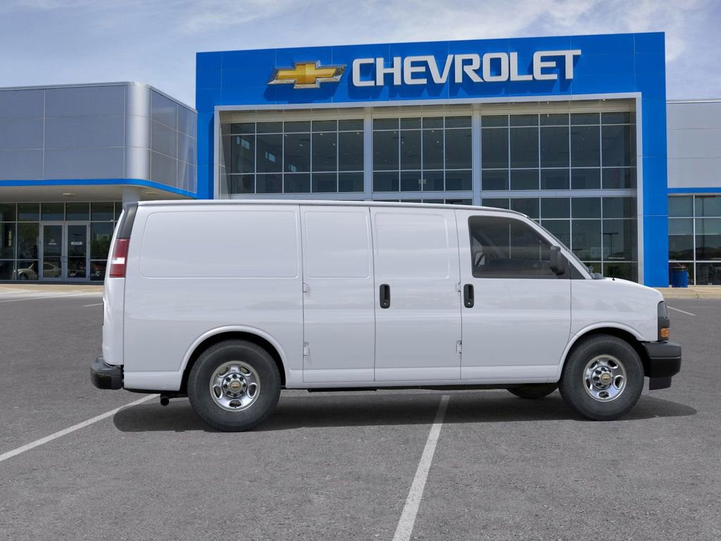 New 2025 Chevrolet Express 3500 w/ Driver Convenience Package image 5