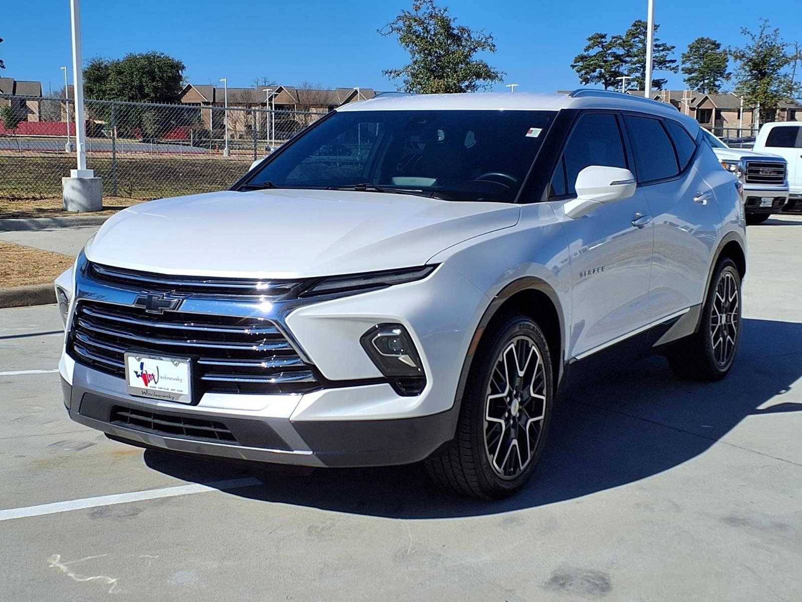 Used 2023 Chevrolet Blazer Premier w/ Enhanced Convenience Package image 3