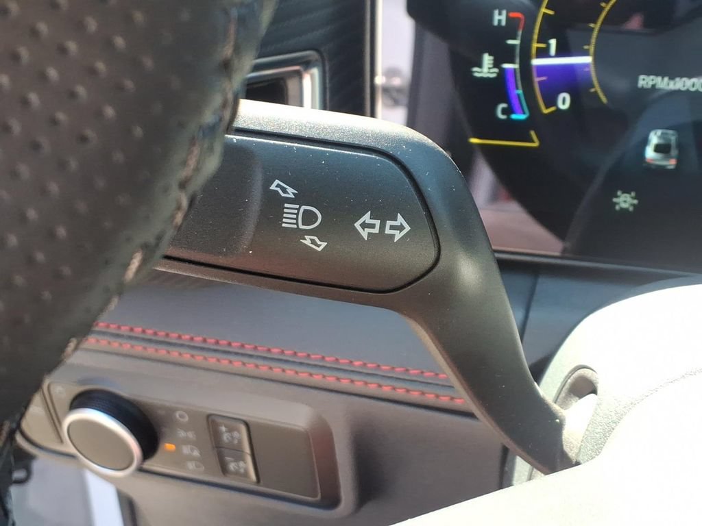 Used 2026 Ford Mustang Premium RWD image 27