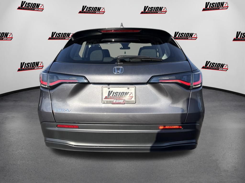 Used 2024 Honda HR-V LX image 4
