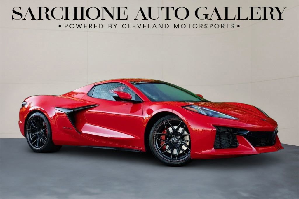 Used 2025 Chevrolet Corvette Z06 w/ Battery Protection Package image 1