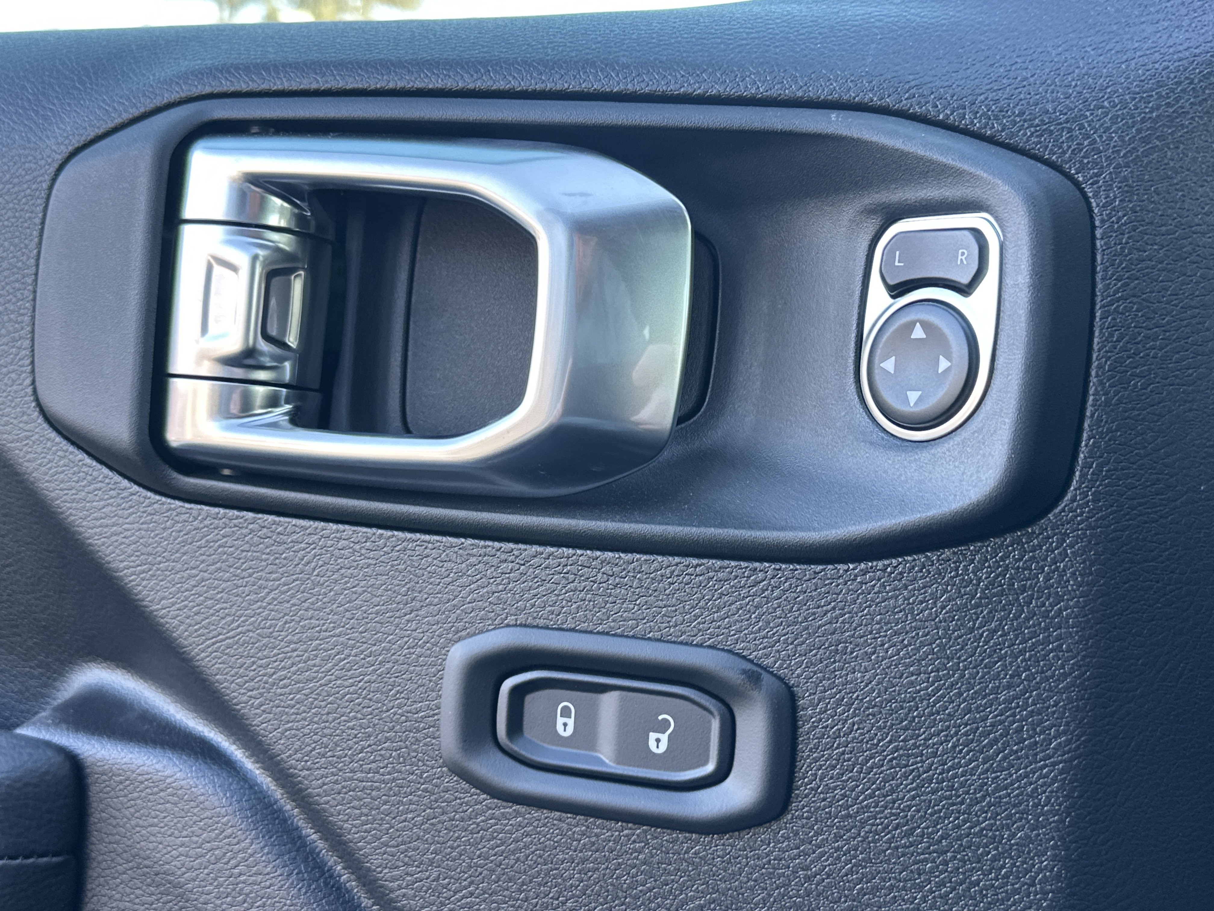 New 2026 Jeep Wrangler Sport S image 13