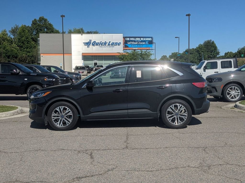 Used 2021 Ford Escape SEL w/ Technology Package FWD video 2