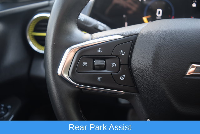 Used 2024 Chevrolet Trax ACTIV w/ Sunroof Package FWD image 6