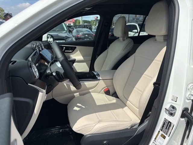 New 2026 Mercedes-Benz GLC 350e 4MATIC image 5