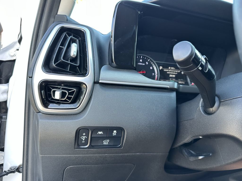Certified 2022 Kia Sorento SX FWD image 35
