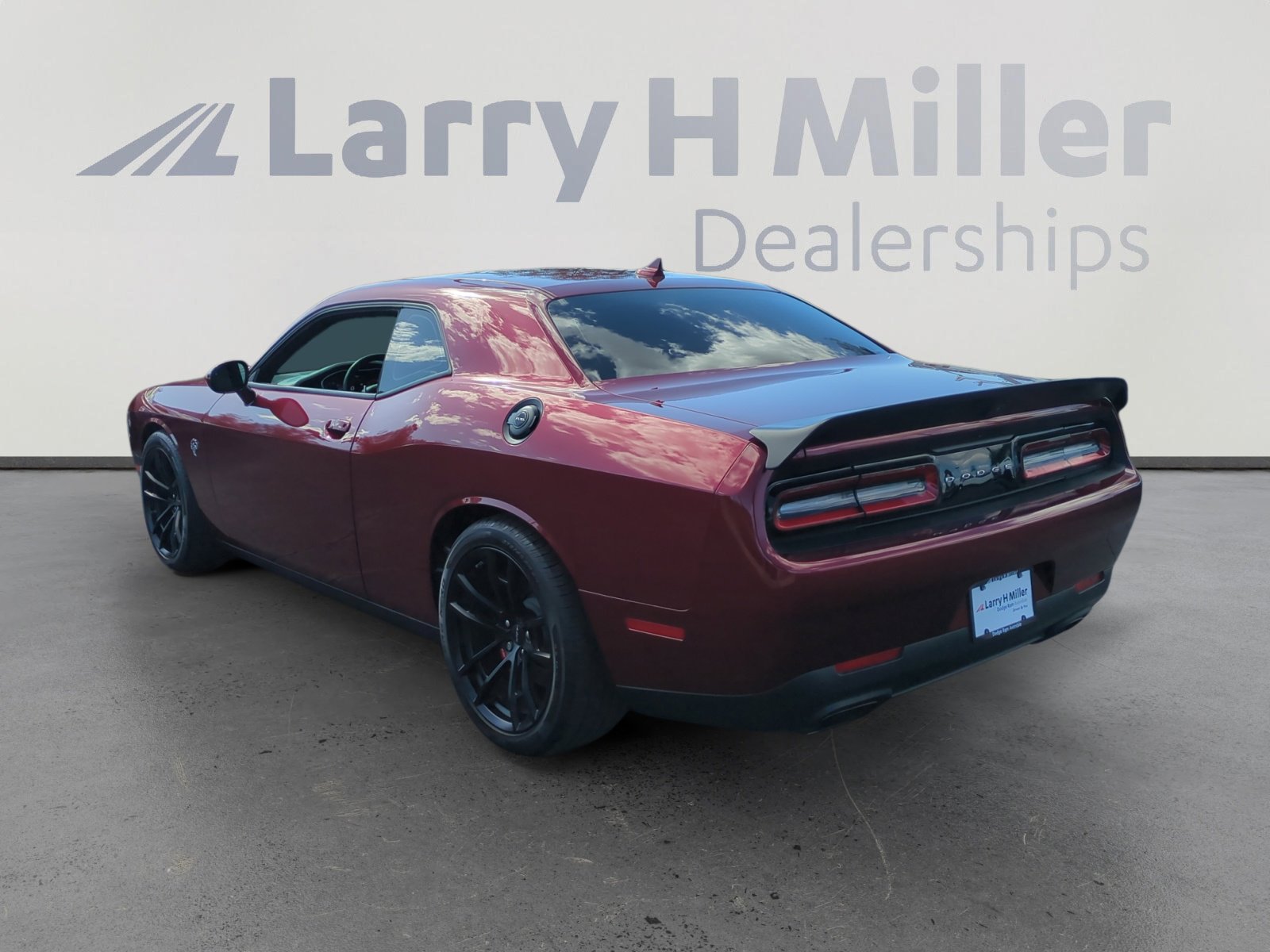 Used 2023 Dodge Challenger SRT Hellcat image 3