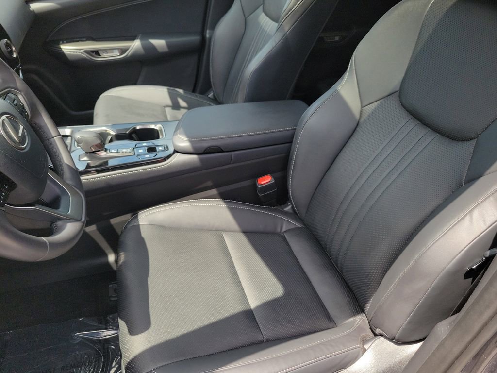 Used 2024 Lexus NX 250 FWD w/ Cold Area Package image 16