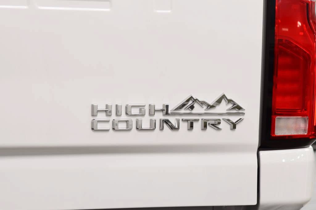 New 2026 Chevrolet Silverado 2500 High Country w/ High Country Premium Package AWD/4WD image 26