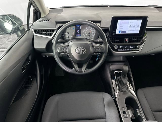 Used 2025 Toyota Corolla LE FWD image 10