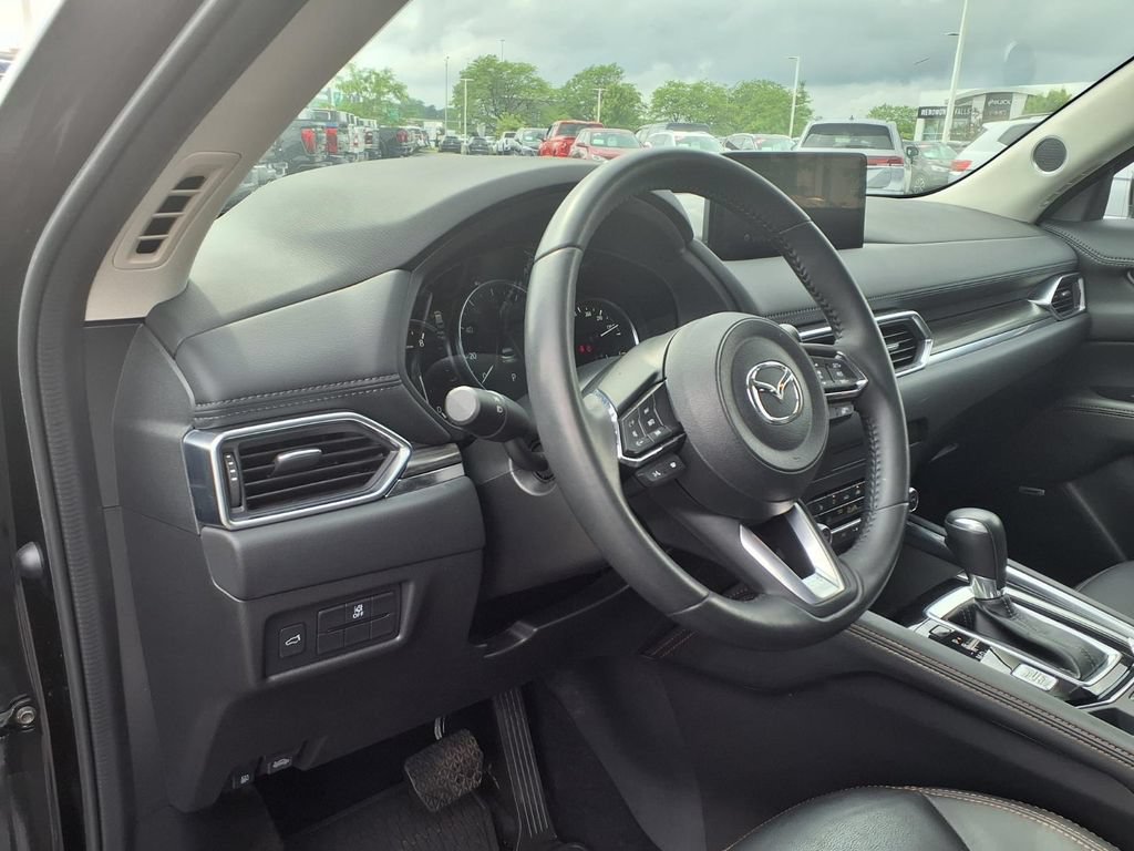Used 2023 MAZDA CX-5 AWD 2.5 S w/ Premium Package image 11