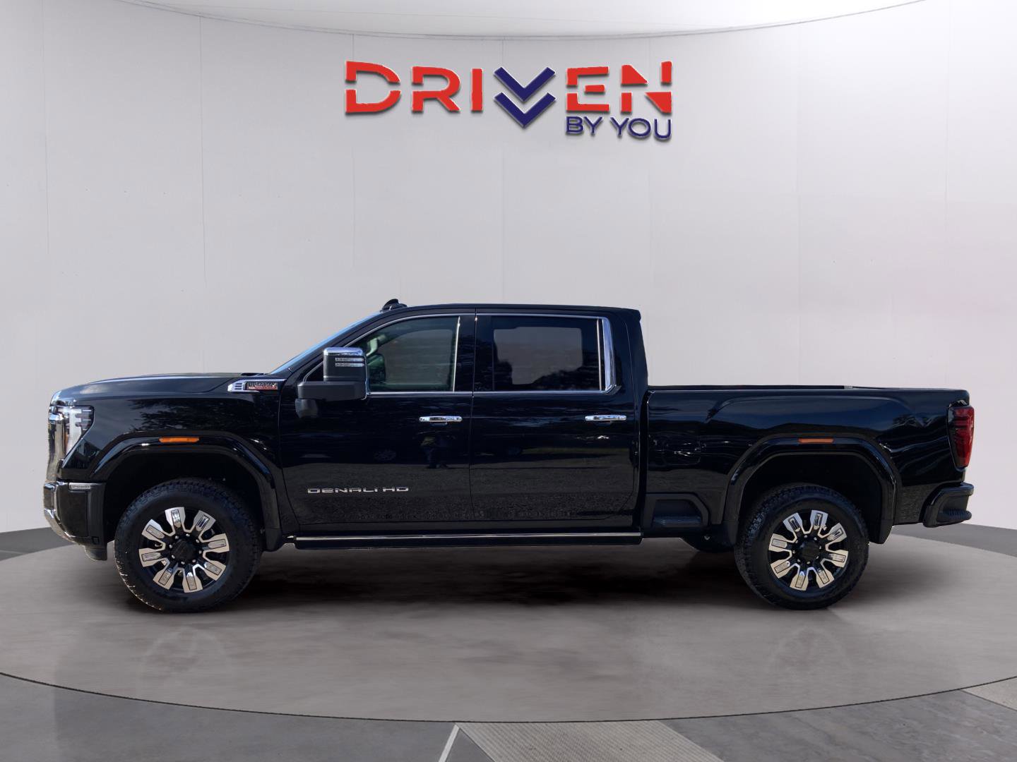 New 2026 GMC Sierra 2500 Denali w/ Denali Reserve Package image 2