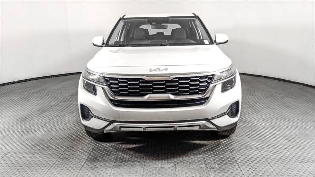 Used 2022 Kia Seltos LX AWD/4WD image 12