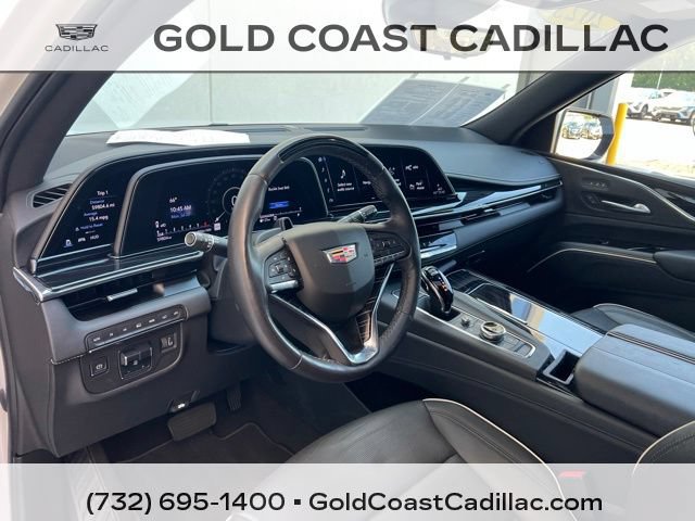 Certified 2023 Cadillac Escalade Sport w/ LPO, ONYX Package AWD/4WD image 22