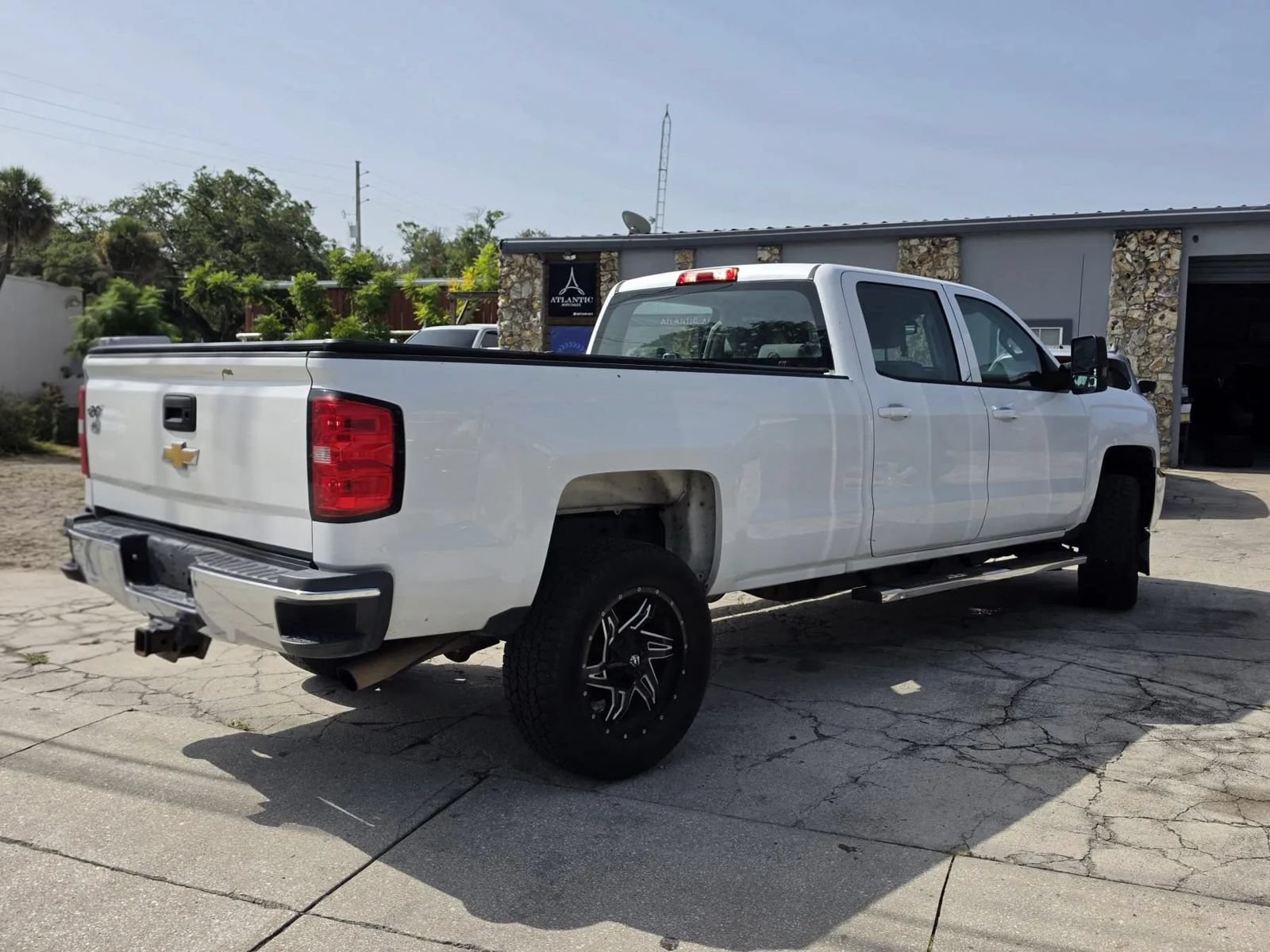 Used 2018 Chevrolet Silverado 2500 W/T w/ WT Fleet Convenience Package RWD image 6