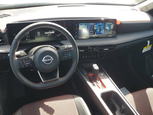 New 2026 Nissan Kicks SR FWD image 9