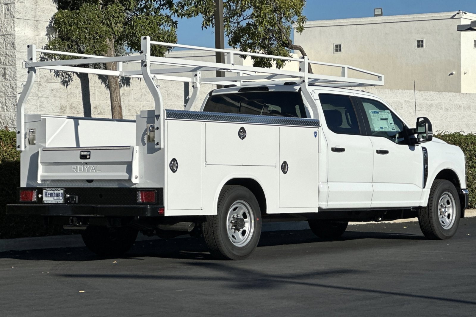 New 2026 Ford F350 2WD Crew Cab Super Duty image 4