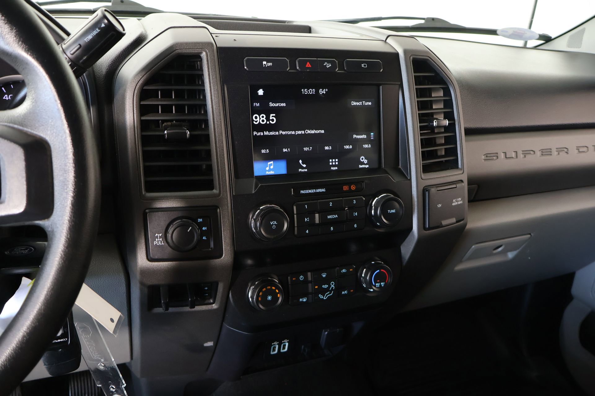 Used 2019 Ford F250 XL w/ STX Appearance Package AWD/4WD image 5