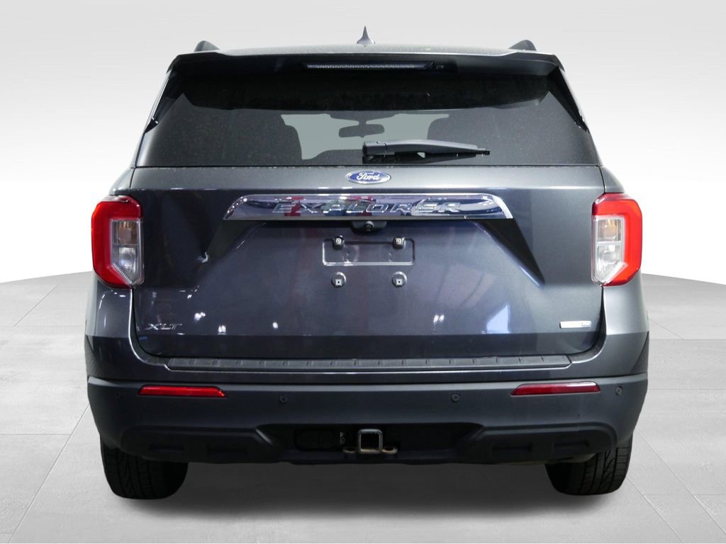 Used 2020 Ford Explorer XLT w/ Class III Trailer Tow Package AWD/4WD image 8