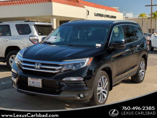 Used 2018 Honda Pilot Touring image 1