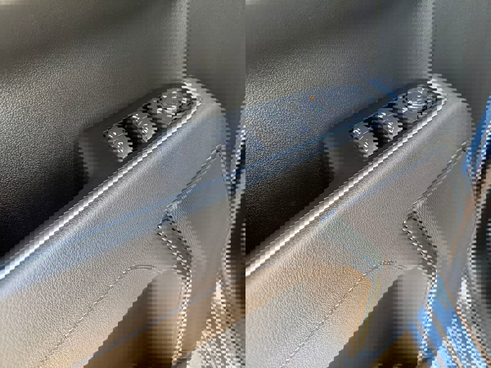 New 2026 GMC Sierra 1500 Elevation image 14