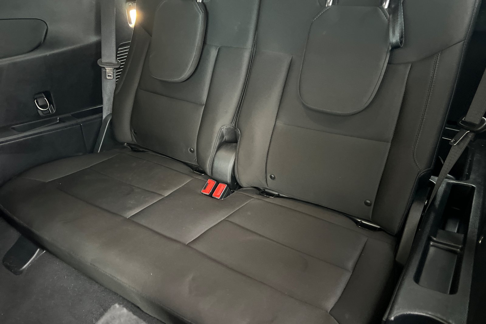 Used 2022 Ford Explorer XLT AWD/4WD image 17